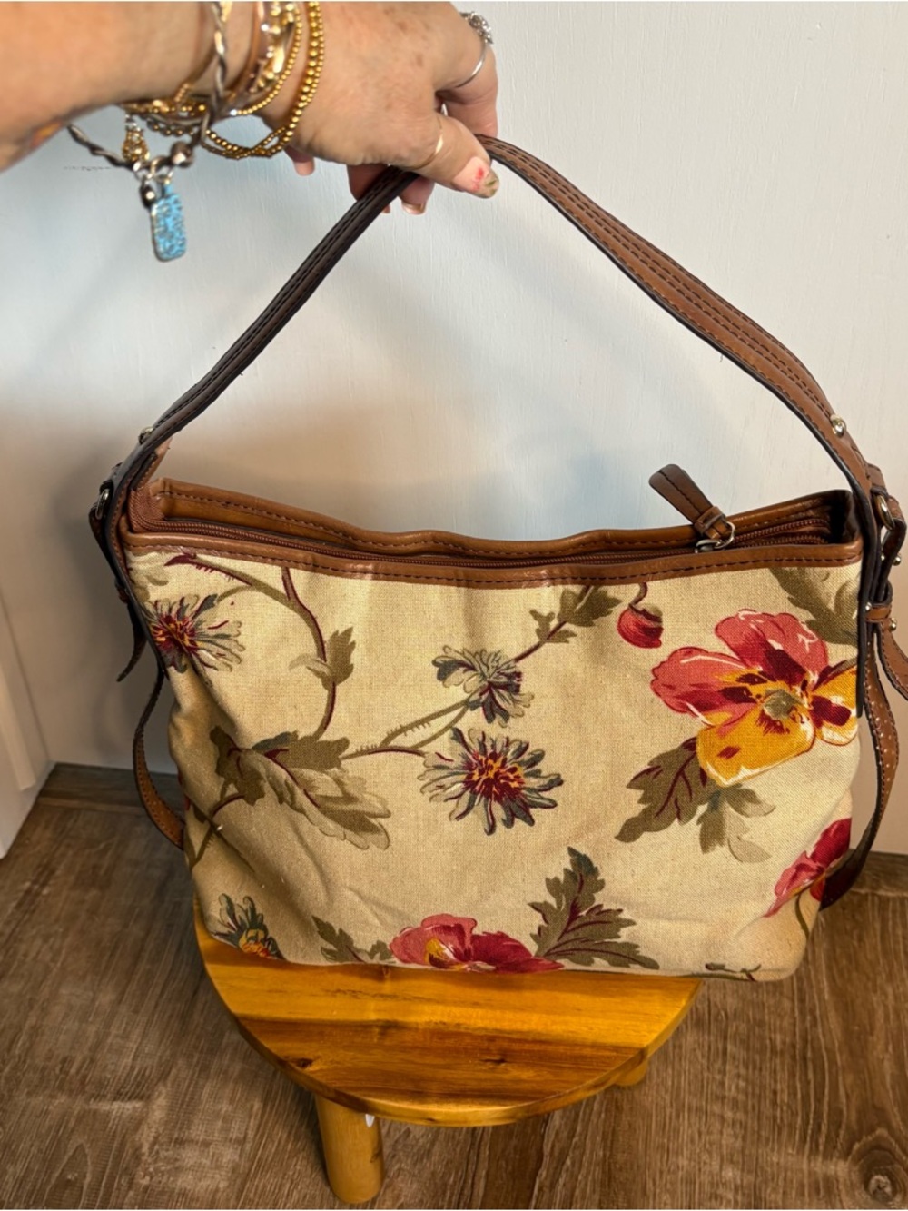 Etiene Aigner Beige Floral Canvas Shoulder Bag Vintage Cottagecore Boho - Picture 2 of 11